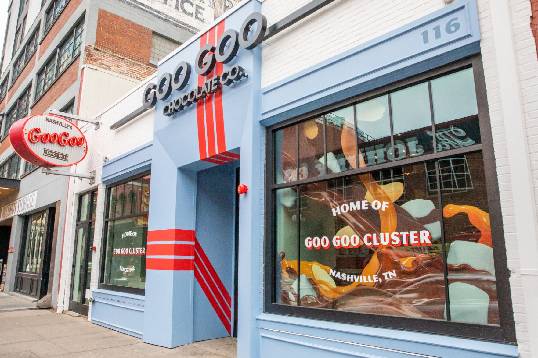 Goo Goo Exterior